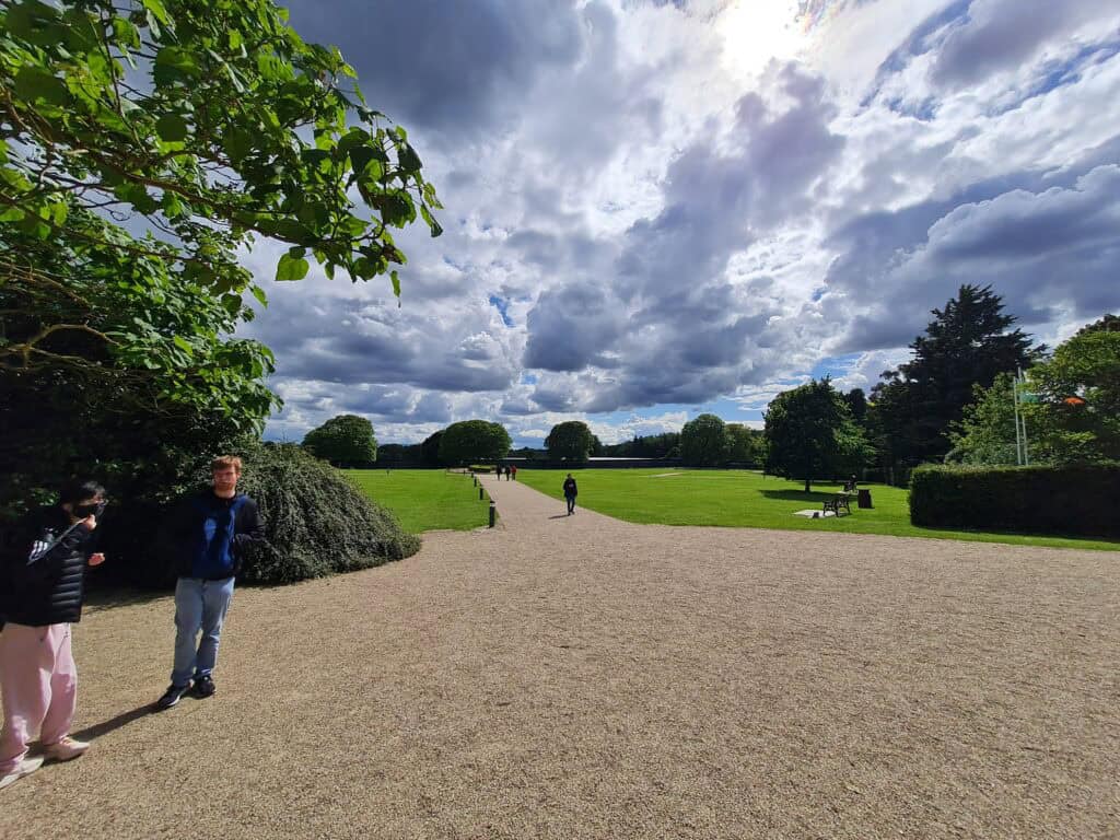Exterior del castillo de Malahide de Dublin.